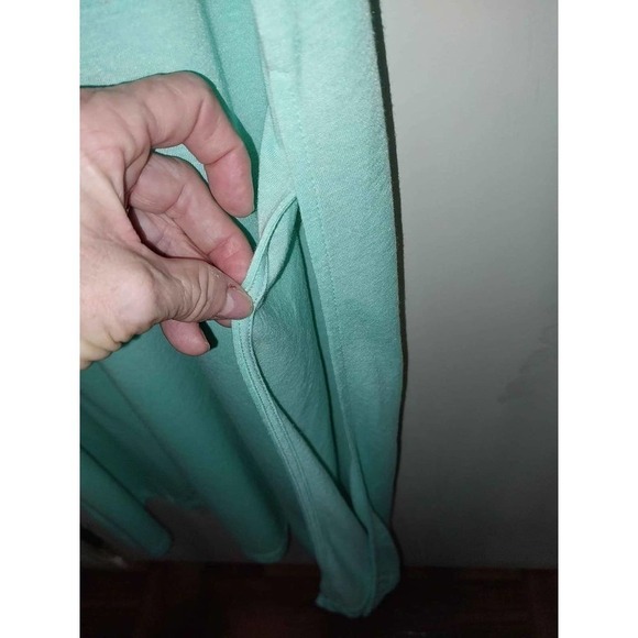 Long mint green dress with slits on both sides by C. Size Medium - Picture 4 of 5